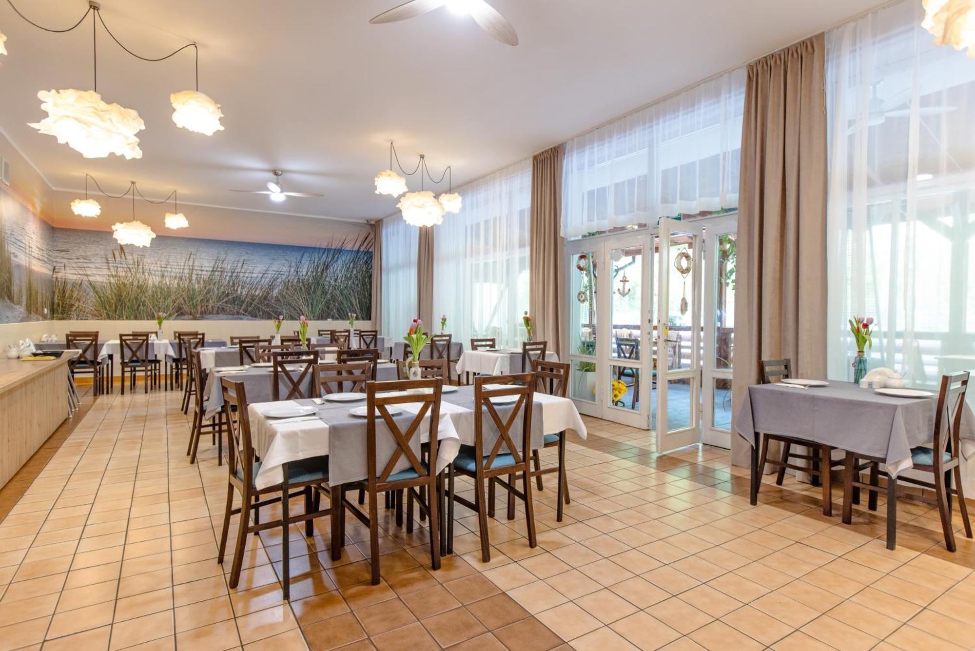 Waterside Resort 달로브코 외부 사진